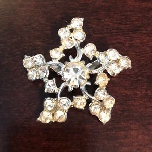 Gorgeous Vintage Silver and “Diamond” Brooch